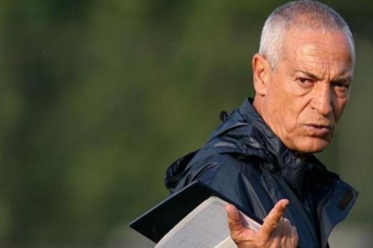 الزمالك يعلن تعيين فيريرا مديرا فنيا للفريق لمدة سنة ونصف