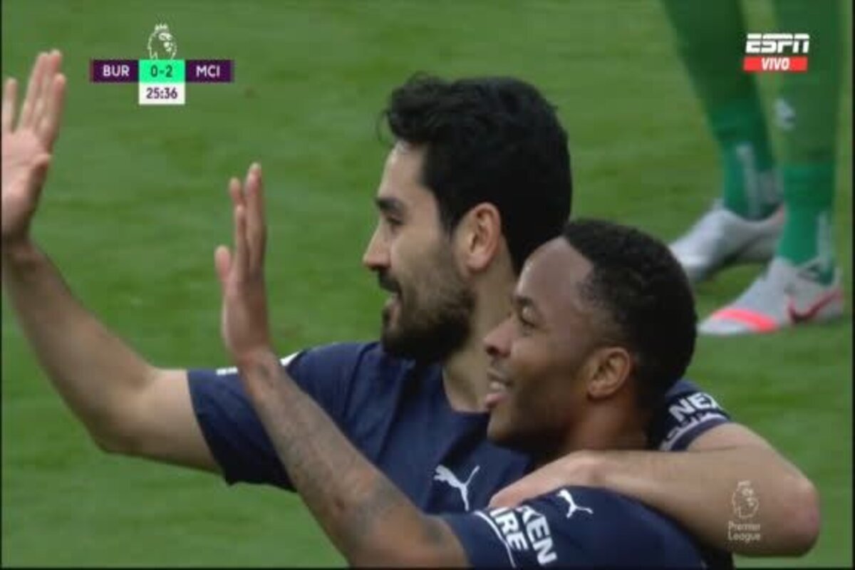 أهداف مباراة مانشستر سيتي وبيرنلي (2-0) اليوم فى الدوري الانجليزي