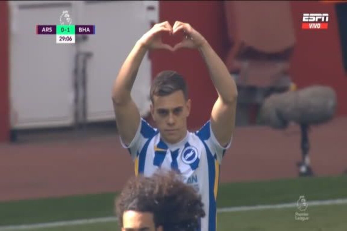 أهداف مباراة أرسنال وبرايتون (1-2) اليوم في الدوري الانجليزي