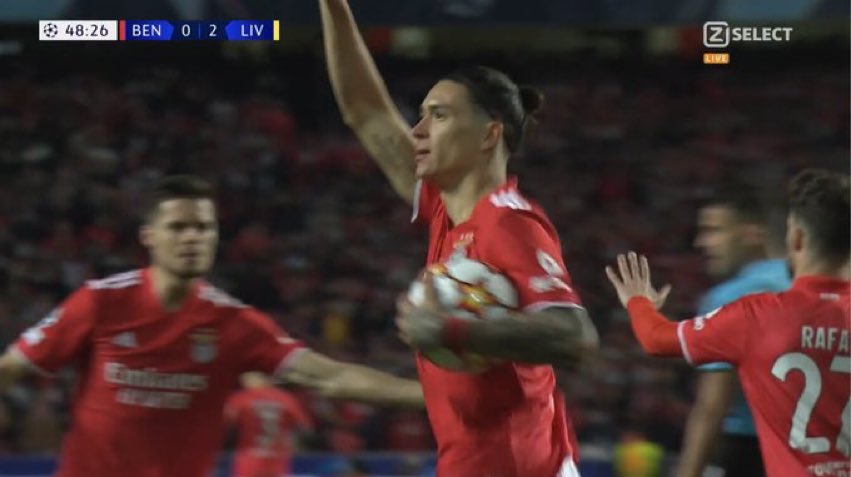 هدف بنفيكا الأول في ليفربول اليوم .. توينز