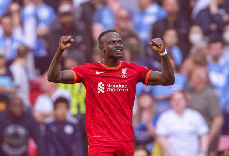 باريس سان جيرمان يرحب بانضمام ساديو ماني لصفوفه في حال رحيله عن الريدز