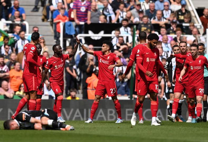 تعرف على المباريات المتبقية لفريقي ليفربول ومانشستر سيتي في الدوري الإنجليزي 2022