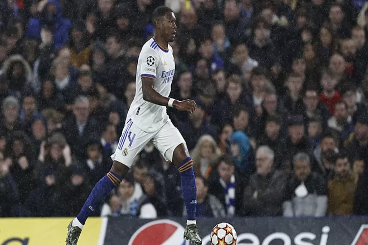 غياب ألابا عن مباراة الإياب بين ريال مدريد ومانشستر سيتي ومن يبدأ فالفيردي أم رودريجو