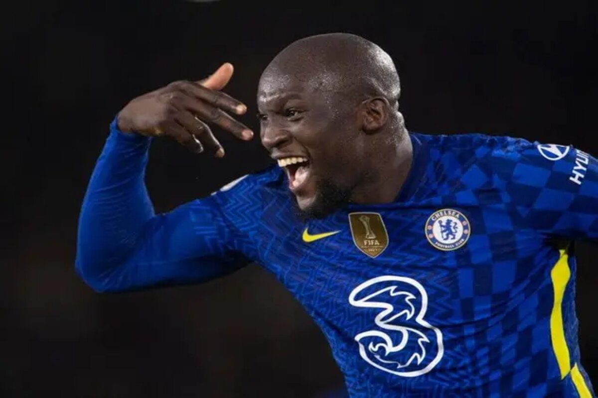 الاتفاق المالي سبب تأخير انضمام روميلو لوكاكو إلى إنتر ميلان