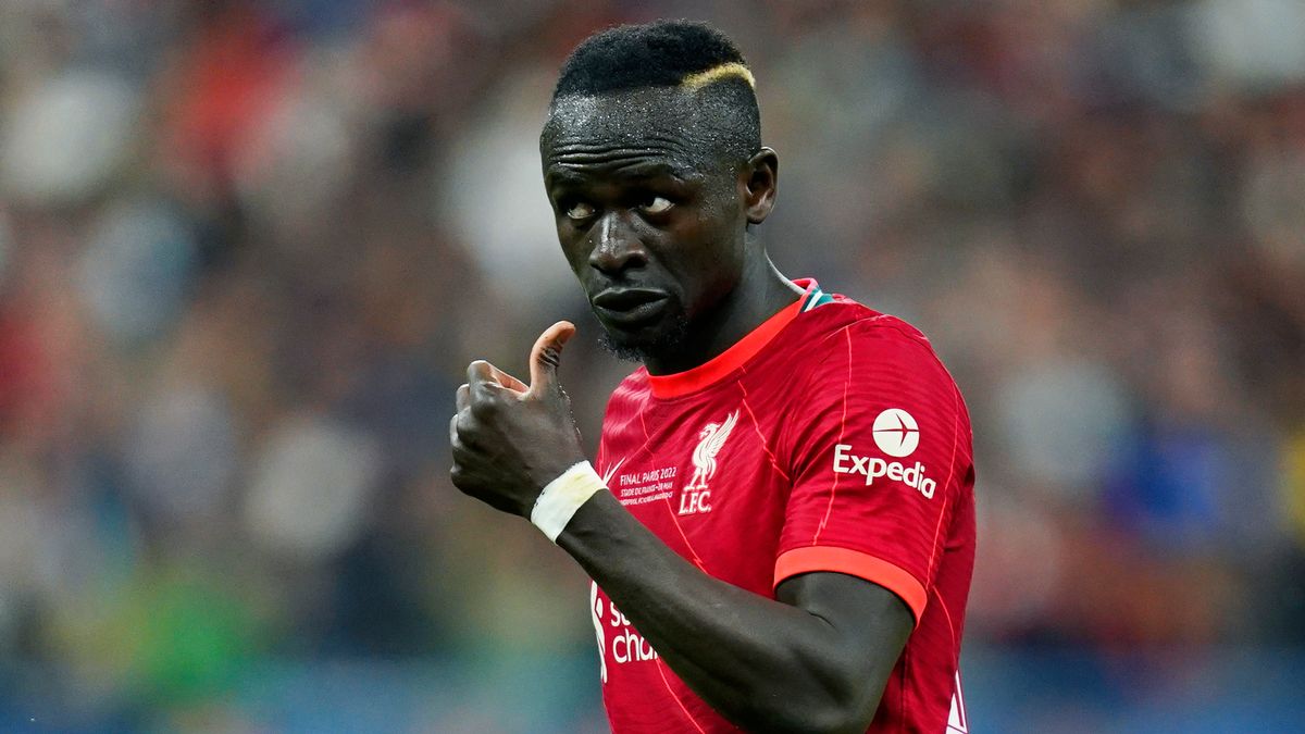 بايرن ميونيخ يعرض بيع 8 لاعبين لتمويل صفقة ساديو ماني