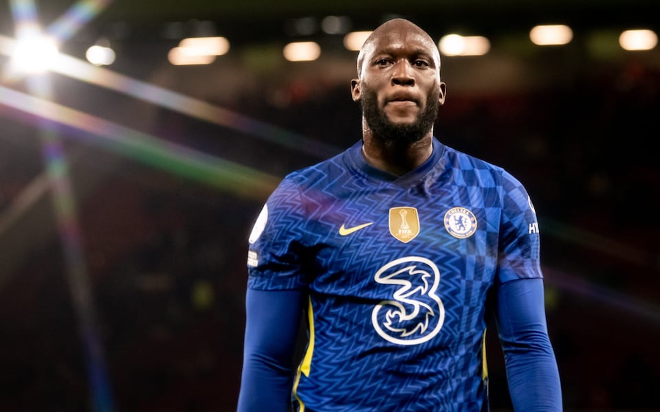 روميلو لوكاكو يخفض راتبه لأجل الخروج من تشيلسي والعودة لانتر ميلان