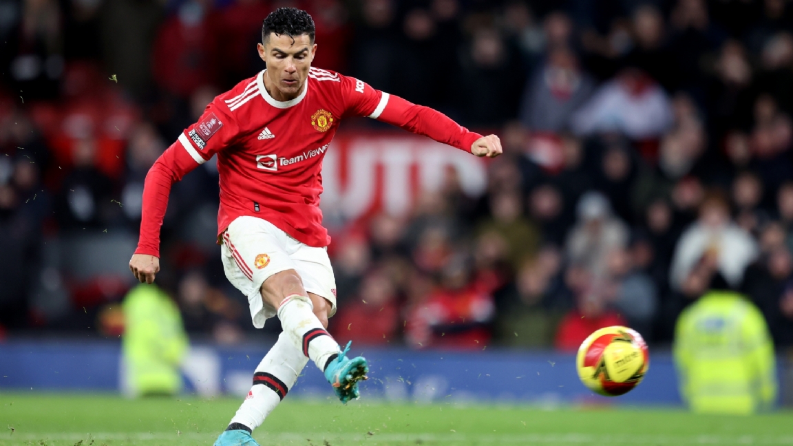 مالك تشيلسي يتواصل مع خورخي مينديز وكيل أعمال اللاعبين حول ضم كريستيانو رونالدو