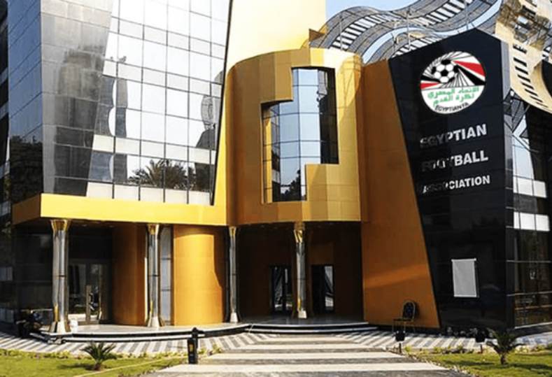 فضيحة داخل اتحاد الكرة وإقالة مسؤول كبير بعد نشر فيديو فاضح 43 دقيقة بين الموظفين