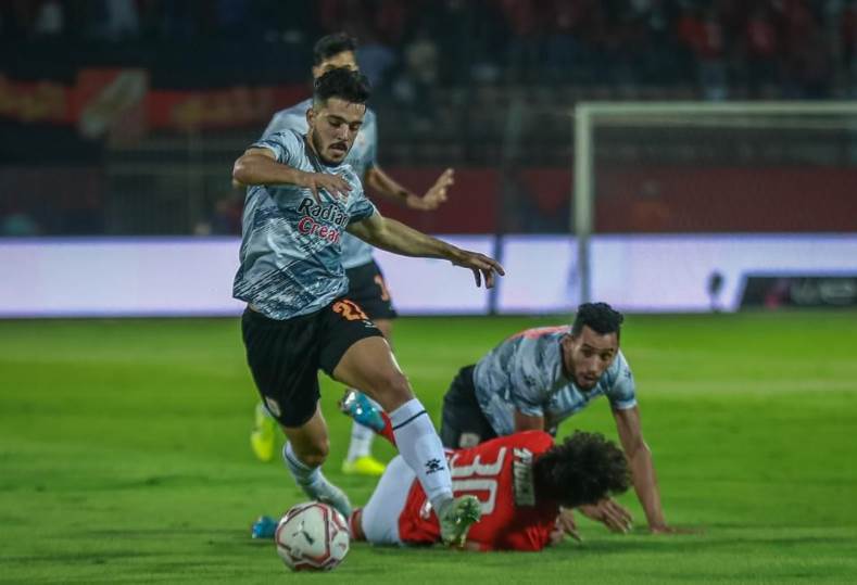 تعادل سلبي بين الأهلي وفاركو في الدوري المصري