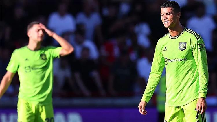 رونالدو يقترب من الرحيل و3 أندية تترقب الوضع