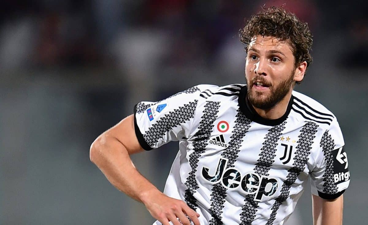 ارسنال مازال مصر علي لوكاتيلي