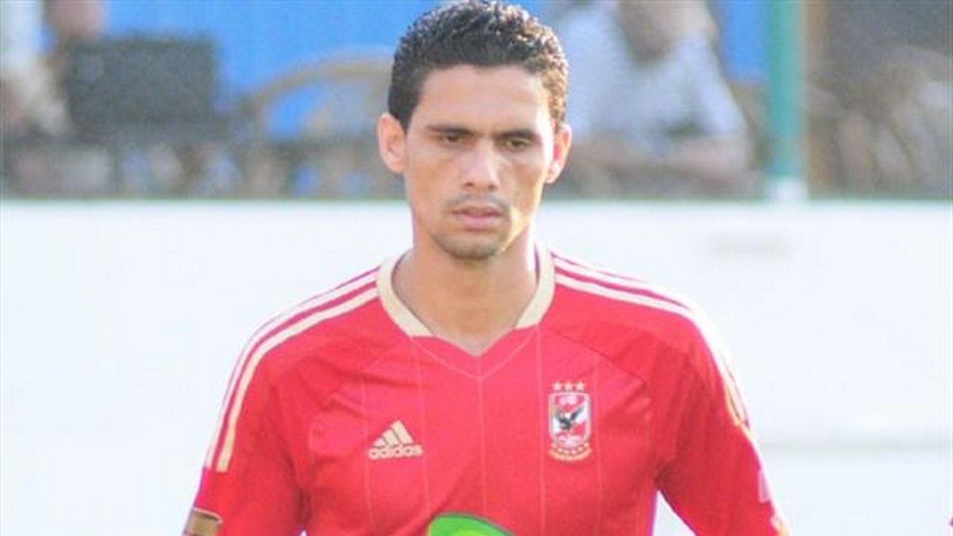 الداخلية يتعاقد مع مداف الاهلي السابق