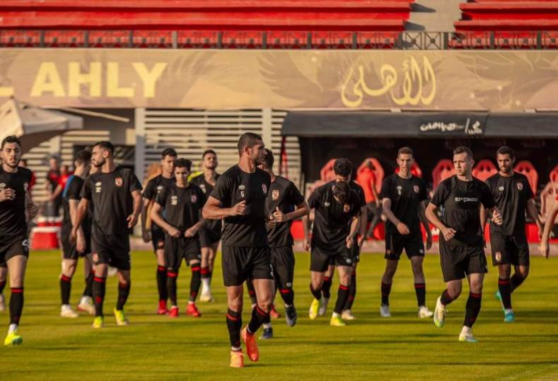 الشركة المنظمة لمباراة مصر والسنغال التي تسببت في فضيحة لاتحاد الكرة فى 2015 تنظم معسكر الأهلي في هولندا