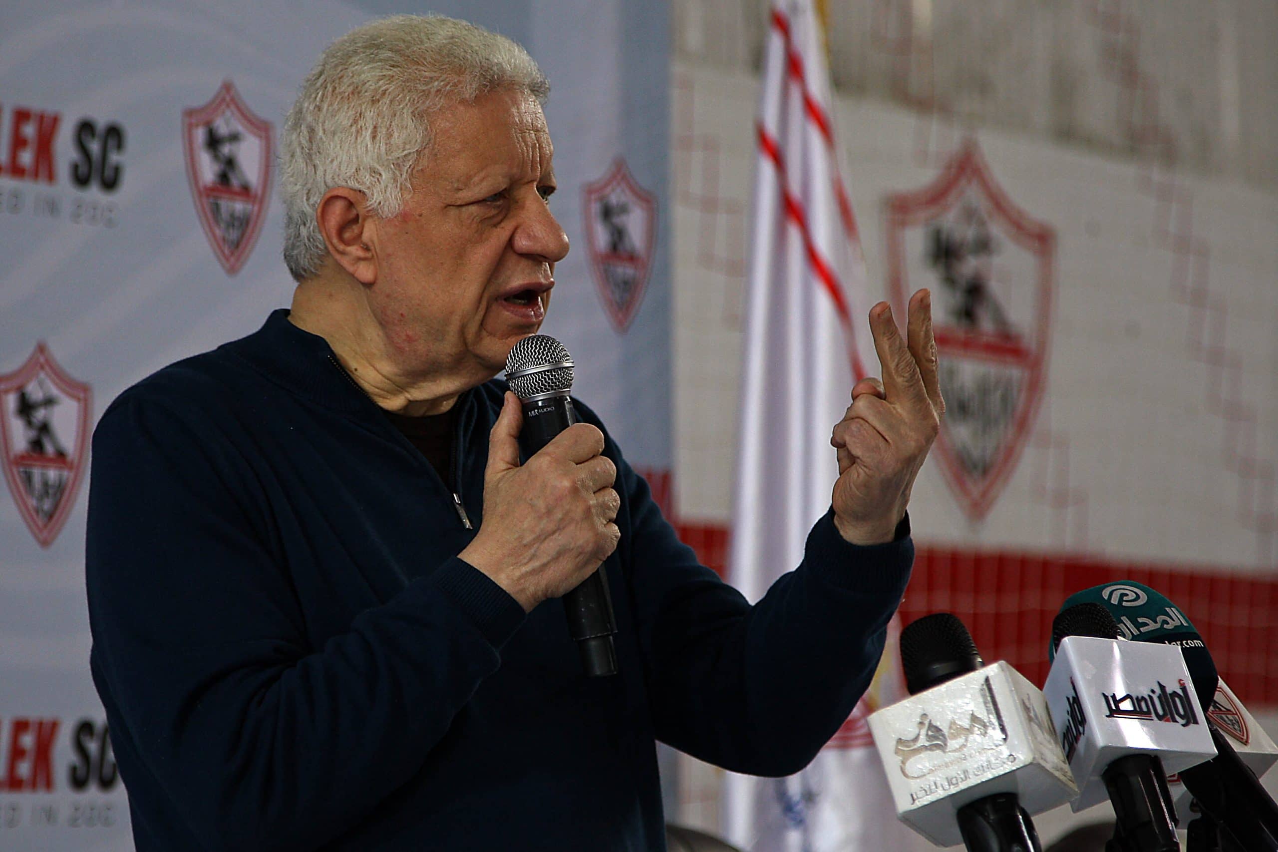 فيريرا خارج الزمالك اخر اكتوبر.