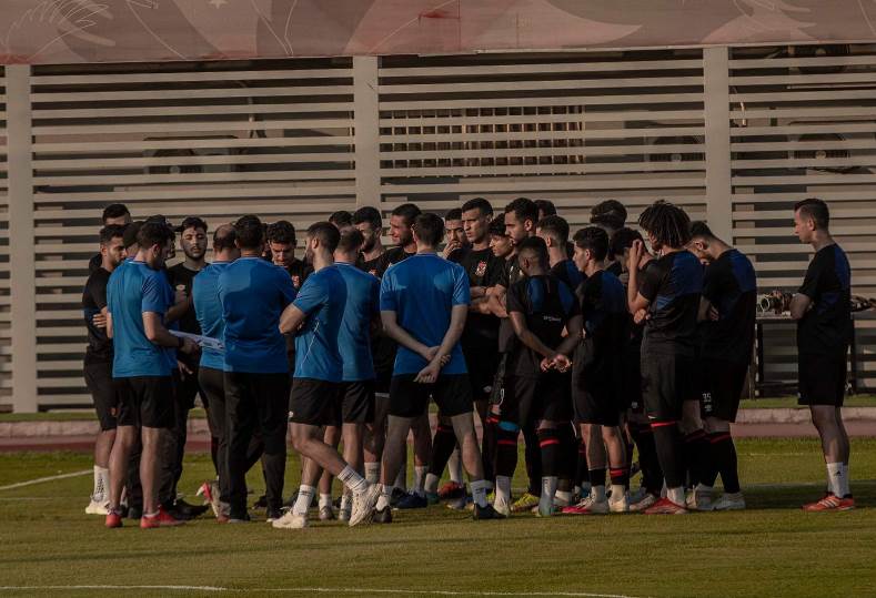 مترجم لكولر ونجم الأهلي يصل الأهلي خلال ساعات