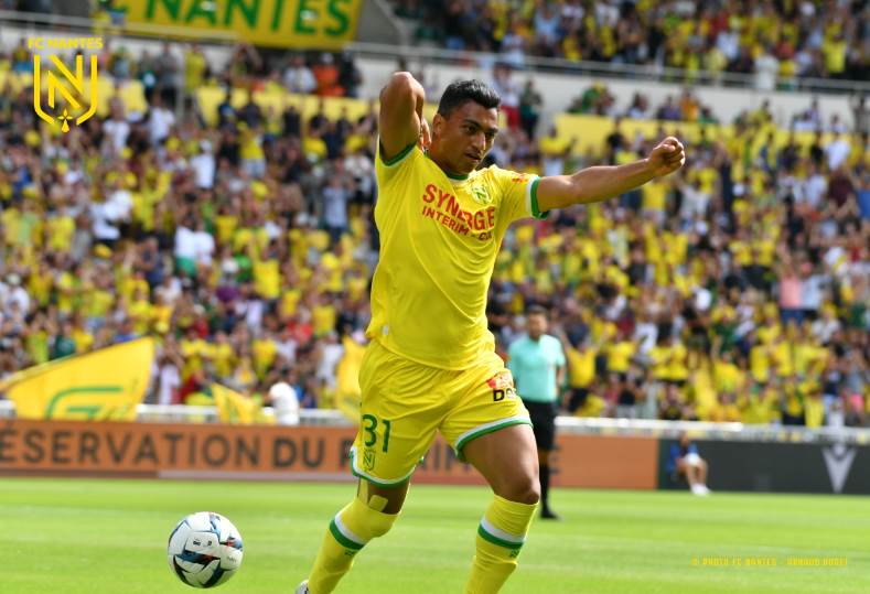 مصطفي محمد للمباراة الثانية على التوالي يسجل وينشر سحره في الأراضي الفرنسية