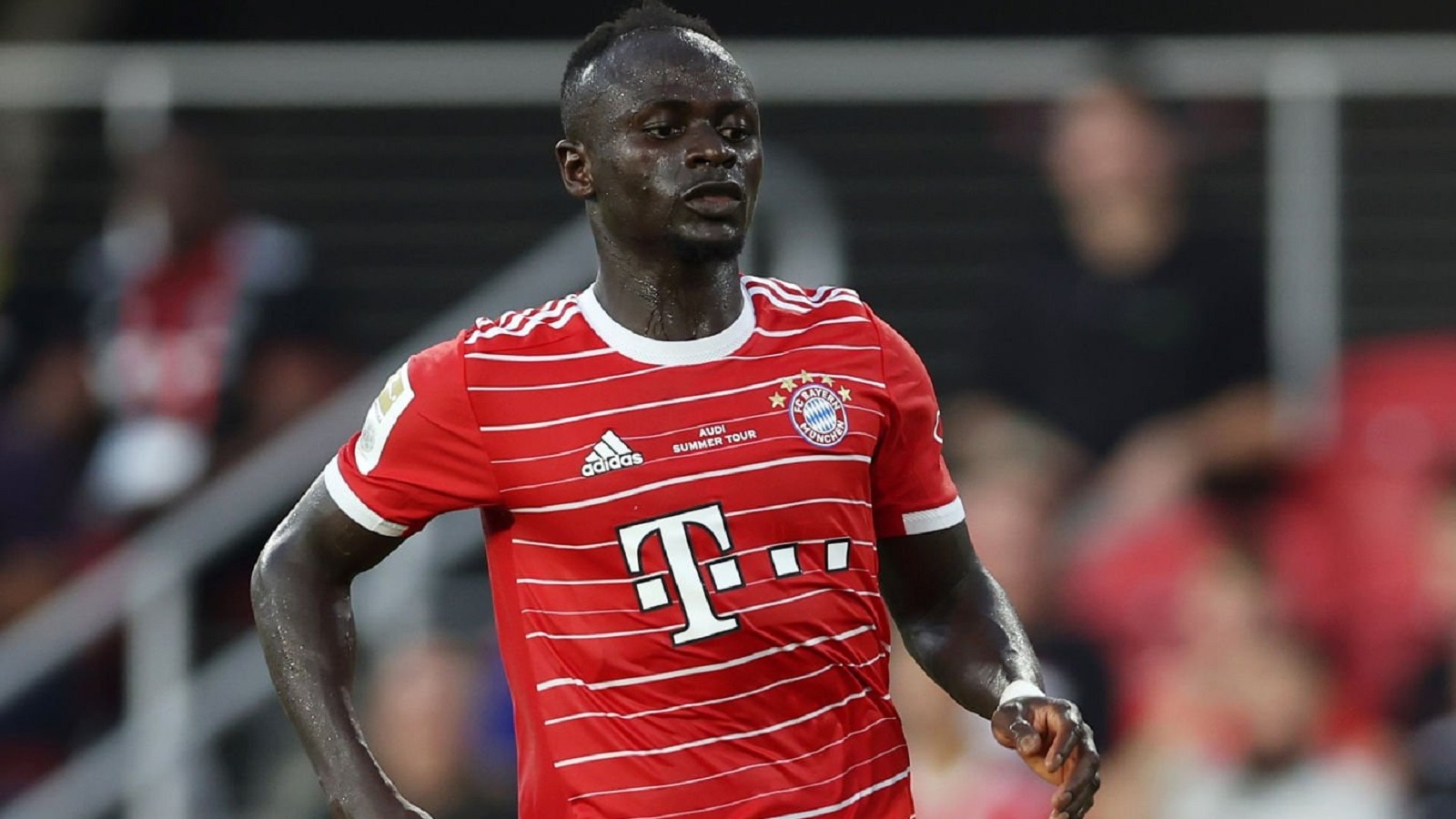 ناجلزمان يؤكد بأن ماني سيعود لمستواه سريعا