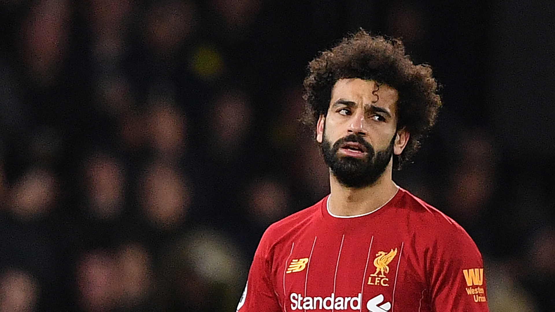 إيقونة ليفربول السابق يهاجم محمد صلاح ويطالب بإبعاده عن المشاركة