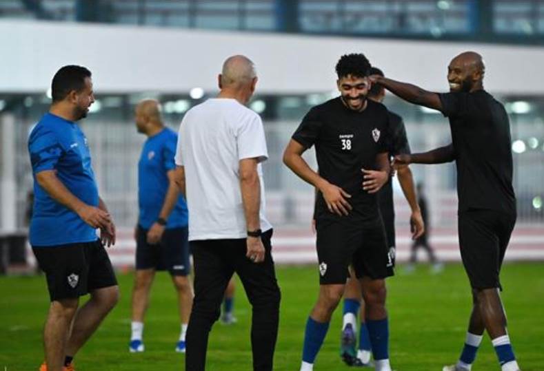 الزمالك يصعد 4 ناشئين جدد وفيريرا يأمر بوضع برنامج خاص لعمرو السيسي