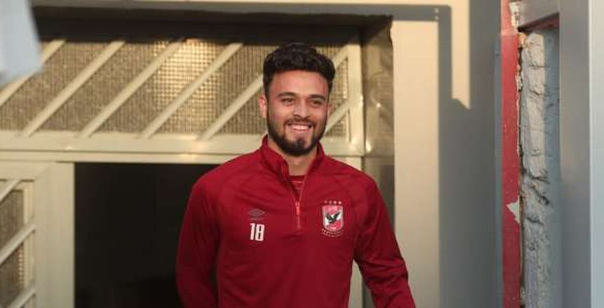 العروض تنهال على الأهلي لضم صلاح محسن