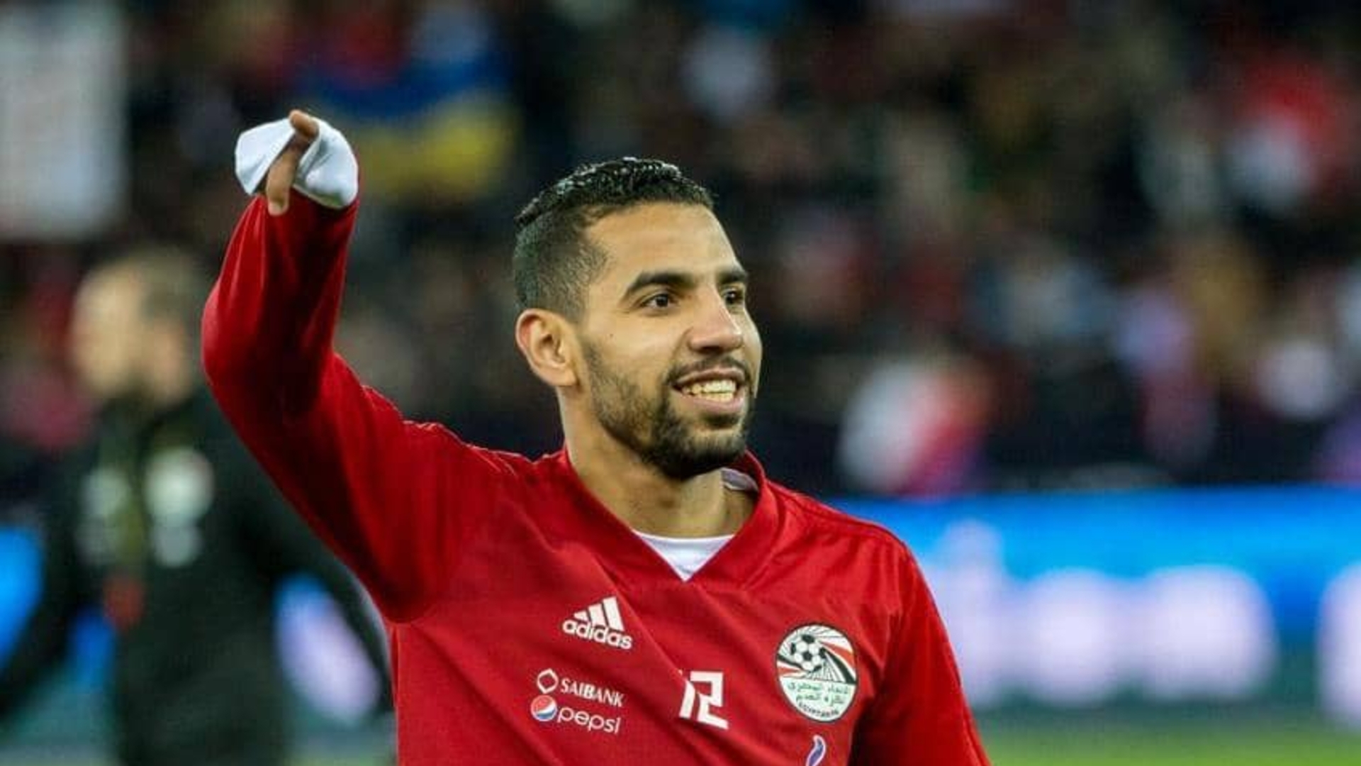 شركة بريزنتيشن تستجيب سريعا وتنهي إجراءات سفر مؤمن زكريا للإمارات لحضور مباراة السوبر