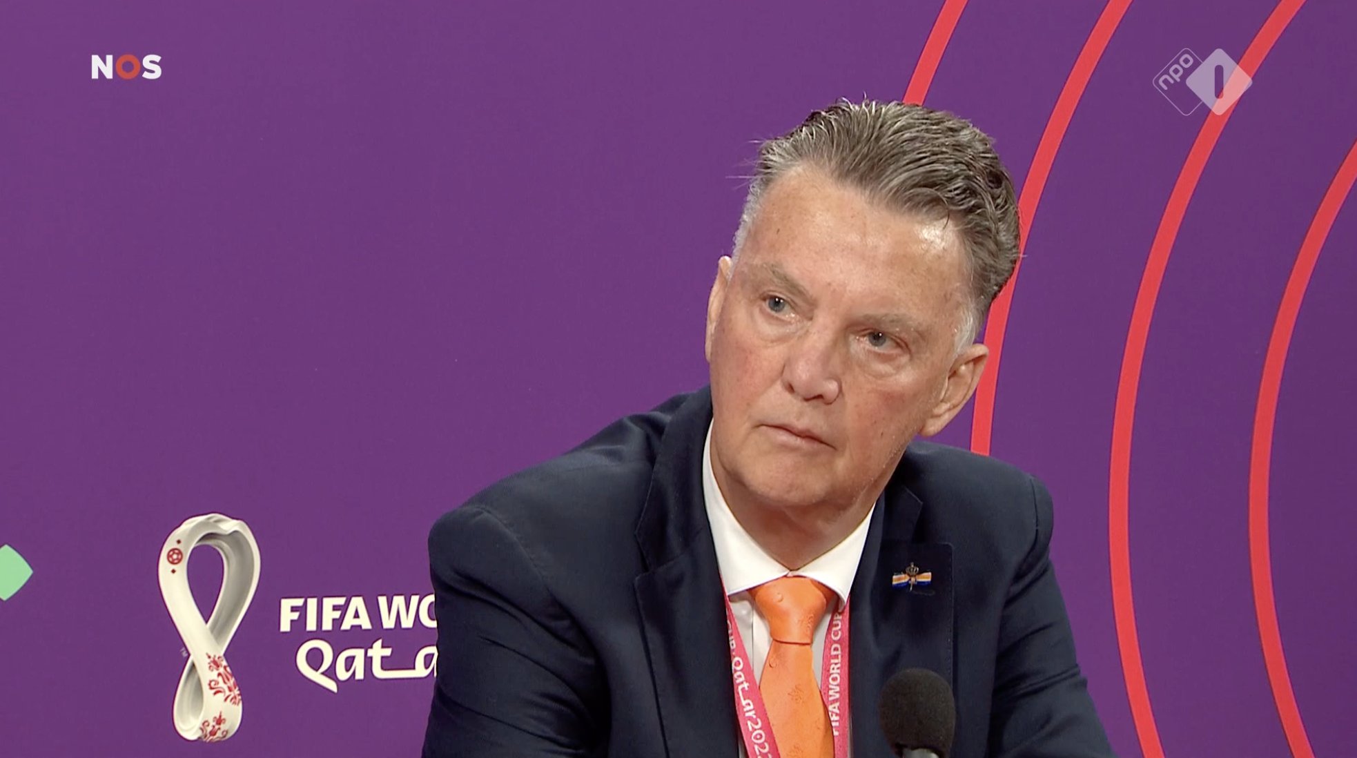 صحفي يغضب فان خال والمدرب الهولندي لانريد كأس العالم