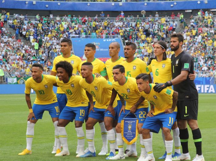 البرازيل مستعدة لتسجيل 10 أهداف فى المباراة وخصصت عشر رقصات للمونديال