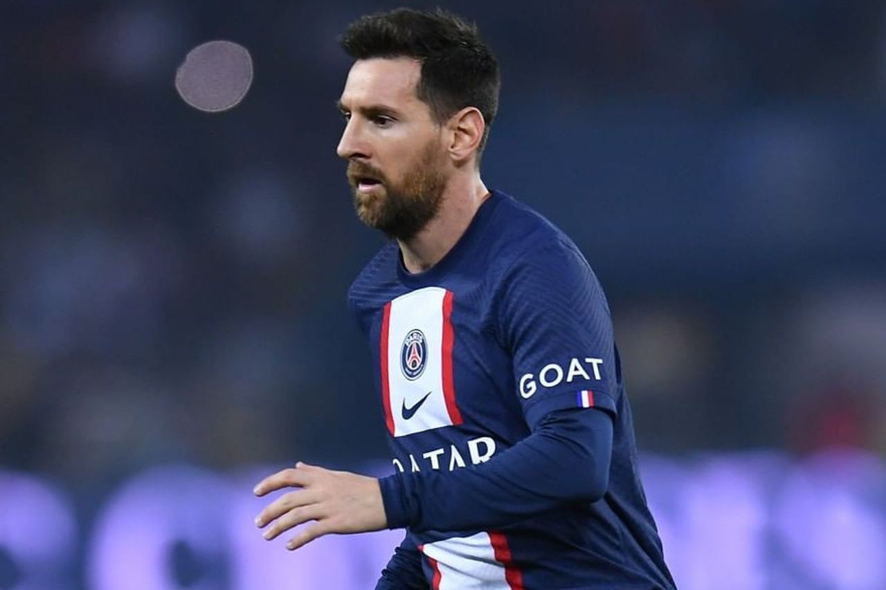 إصابة جديدة لميسي قد تحرمه من المشاركة بمونديال قطر 2022