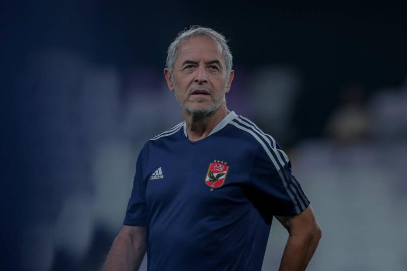 تفصله خطوة واحده ..الأهلي يقترب من التعاقد مع جناح برازيلي