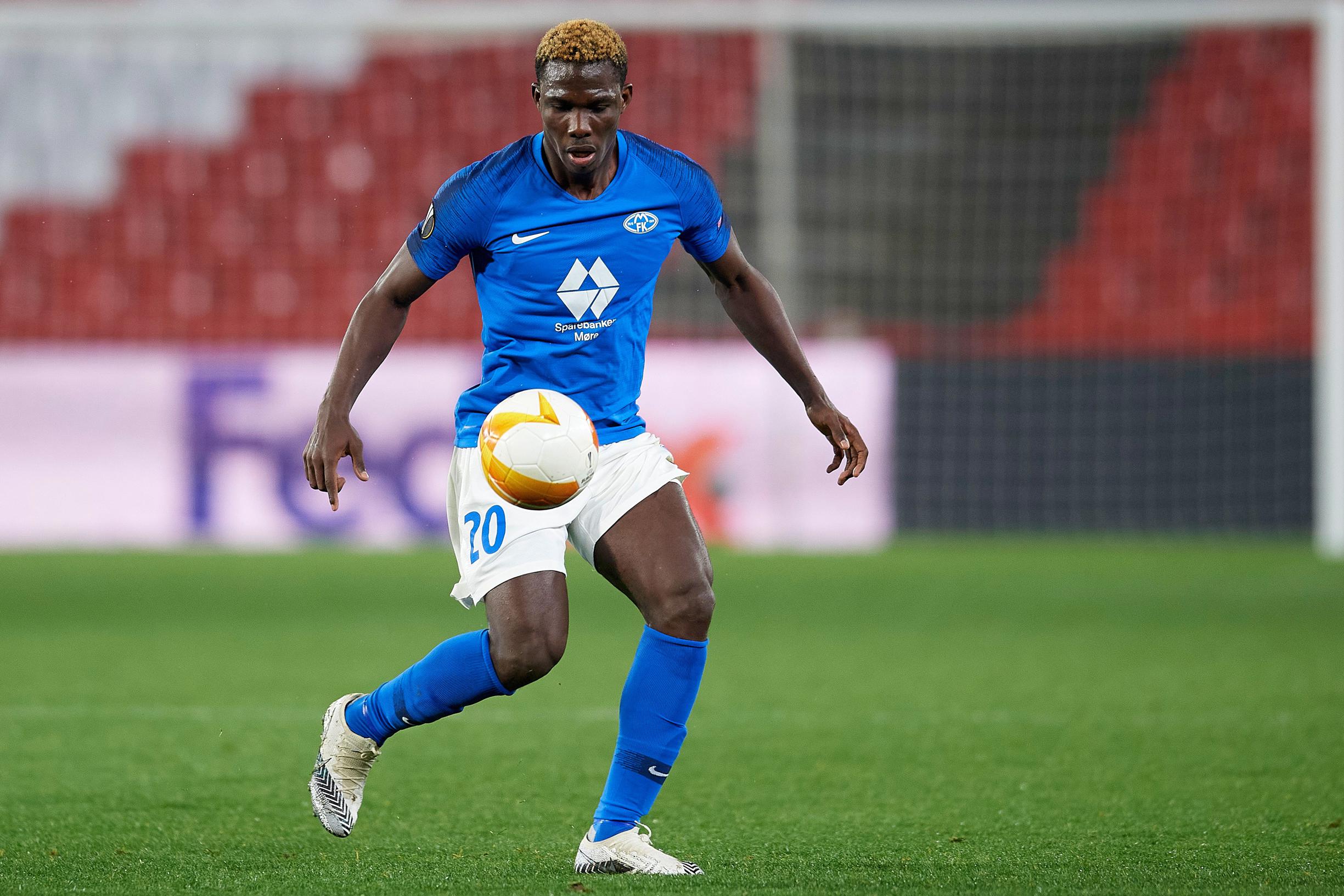 الأهلي يقترب من ضم النجم الإيفواري بالميركاتو الشتوي المقبل