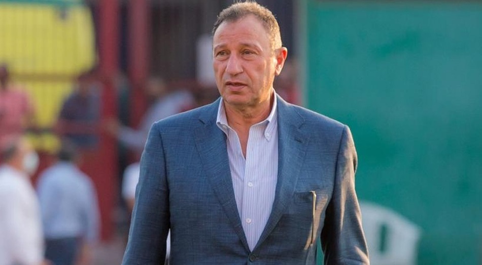 بعد عودته..الخطيب يسعي لحسم 3 ملفات هامة بالأهلي أهمها صفقات الميركاتو الشتوي