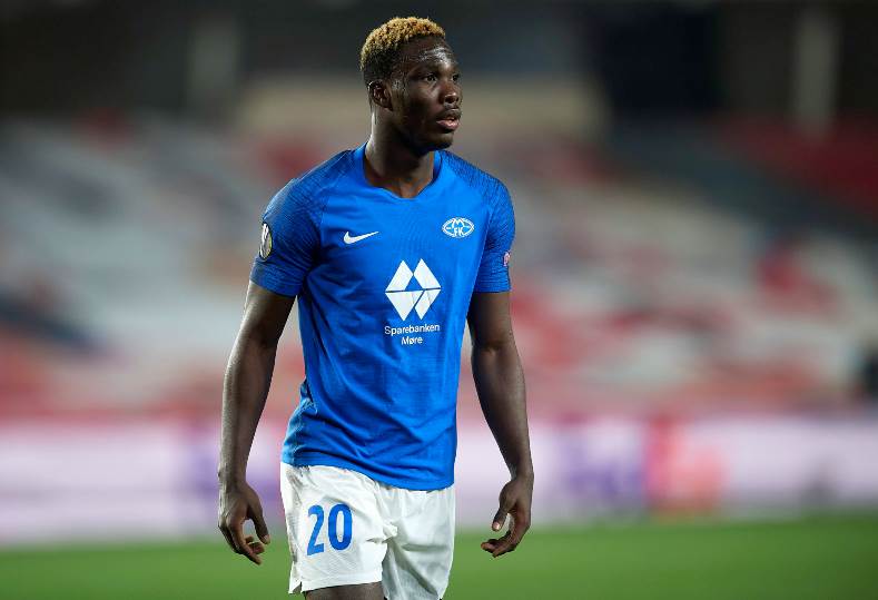 هدف الأهلي ..تشيلسي يحسم صفقة النجم الإيفواري بالميركاتو الشتوي