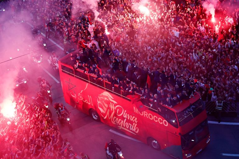 استقبال أسطوري..وصول بعثة المنتخب المغربي إلى الدار البيضاء بعد مونديال تاريخي