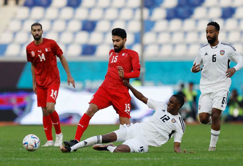 في رحلة دفاعه عن اللقب.المنتخب البحريني ينتصر علي الإمارات بهدفين في بطولة خليجي 25