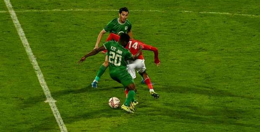 عاجل.. ياسر إبراهيم يغادر مباراة الأهلي والمصري بسبب الإصابة