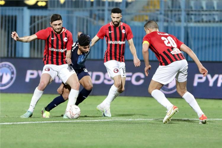 بالتردد..القنوات الناقلة لمباراة بيراميدز وفيوتشر في كأس الكونفدرالية الإفريقية