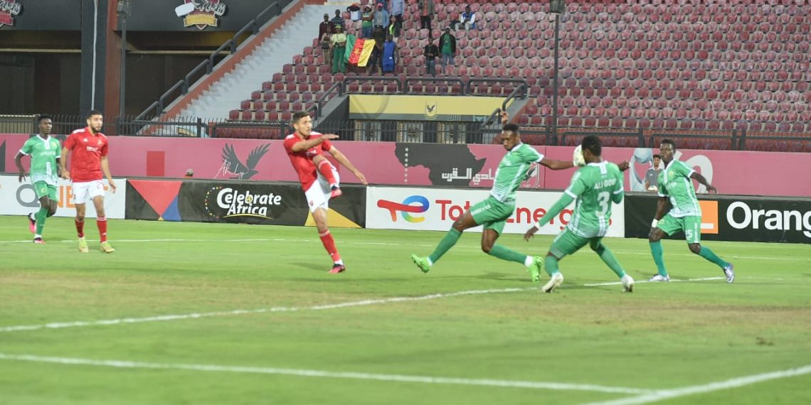 الأهلي يكشف موقف نجم الفريق من مباراة القطن الكاميروني بدوري الأبطال