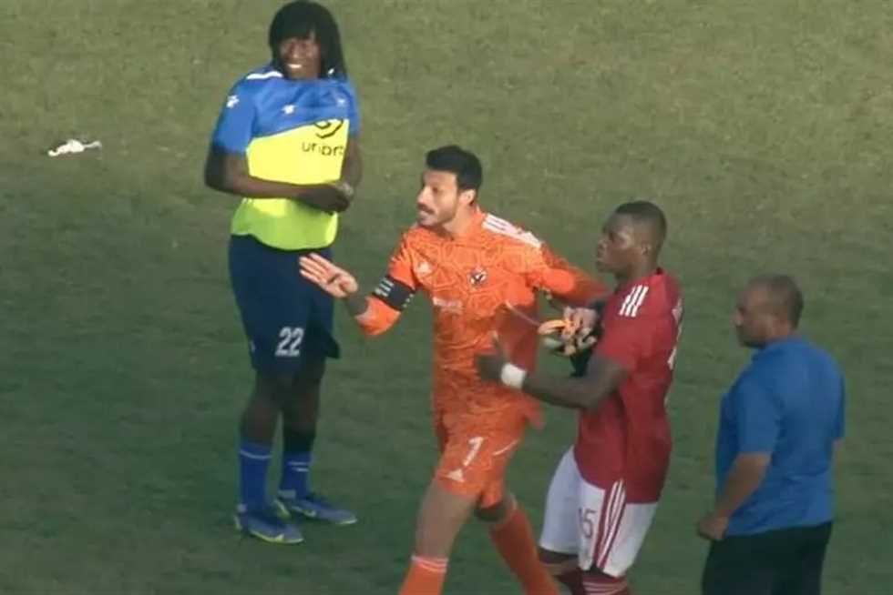 أول تعليق من الهلال بشأن توقيع عقوبة من كاف بسبب مباراة الأهلي