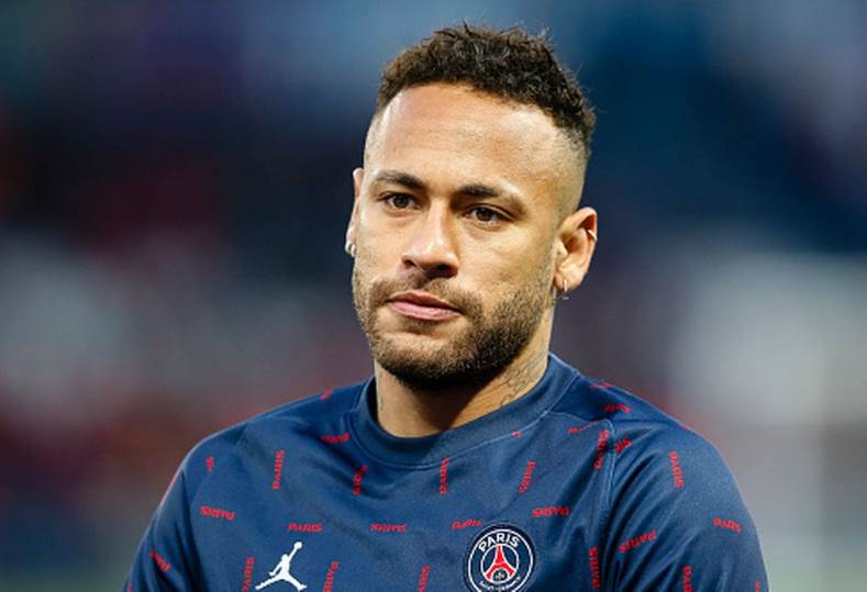 حقيقة إنتقال نيمار للدوري الإنجليزي عبر بوابة تشيلسي