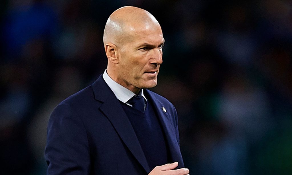 إستجابة لرونالدو..زيدان يتلقي عرض ضخم من النصر السعودي لقيادة الفريق الفترة المقبلة