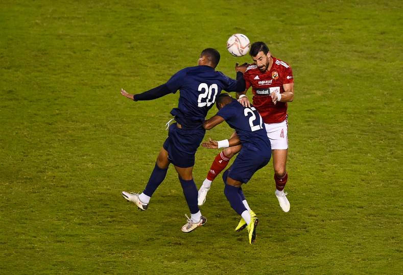 موعد مباراة الأهلى وإنبى فى الدورى الممتاز والقناة الناقلة