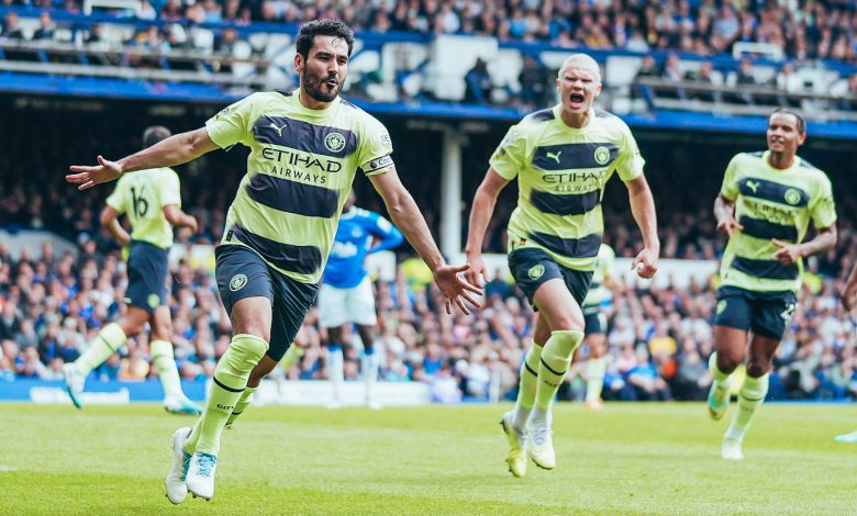 بعد سقوط آرسنال ضد برايتون اليوم ..ماذا يحتاج مانشستر سيتي للتتويج بالدوري الإنجليزي؟