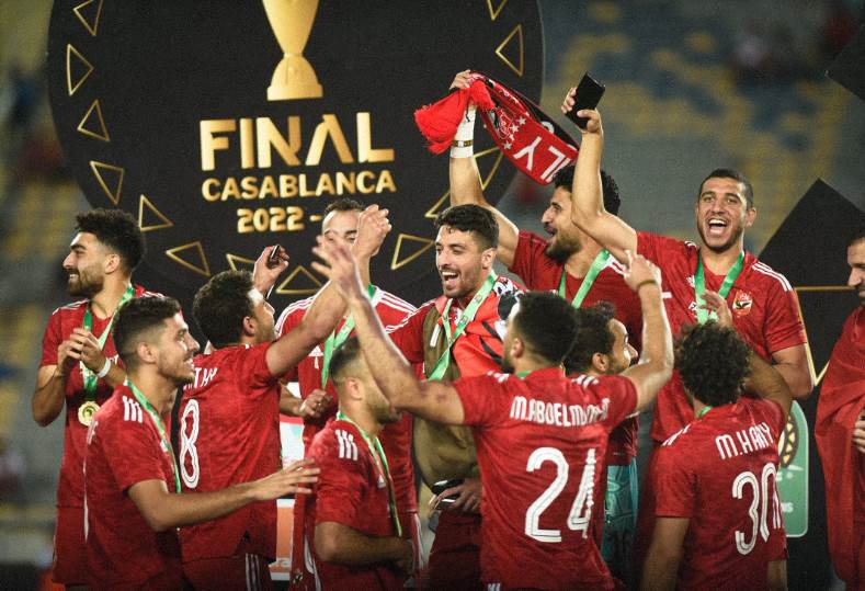 عرض قطري ضخم للتعاقد مع نجم الأهلي الصيف الجاري