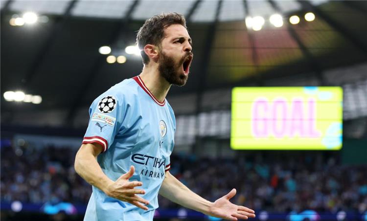 برناردو سيلفا لاعب مانشستر سيتي