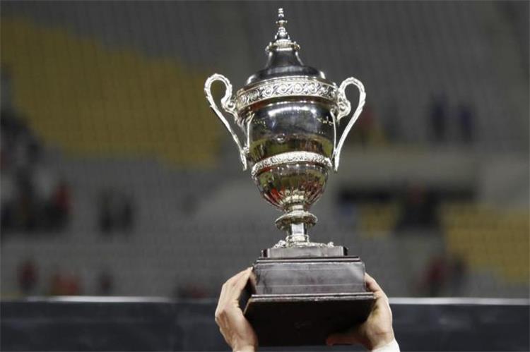 كاف يحدد موعد السوبر الأفريقي بين الاهلي و اتحاد الجزائر