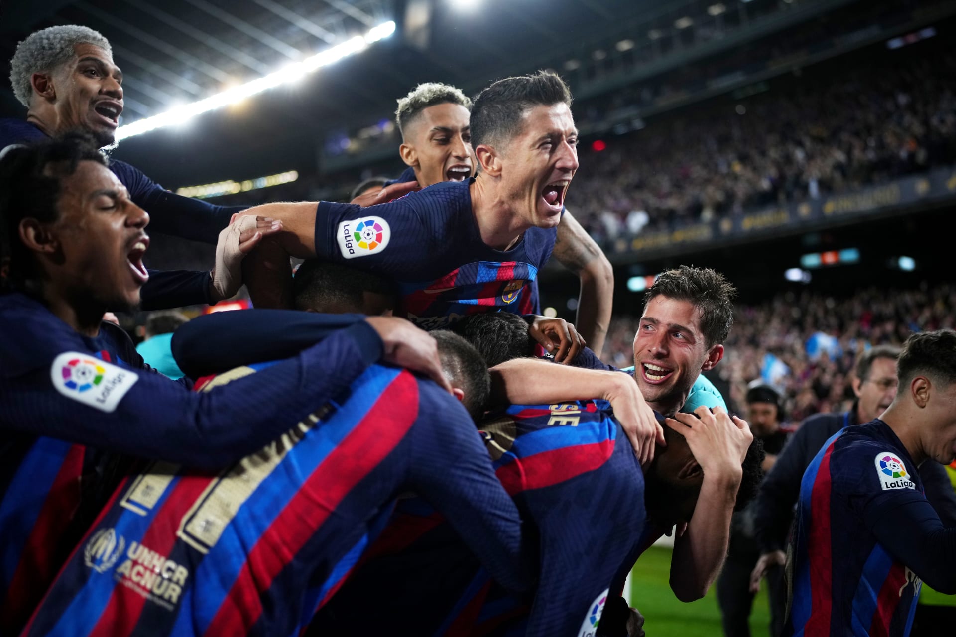 نجم برشلونة يحسم موقفه النهائي من الانتقال إلى النصر السعودي الصيف الجاري