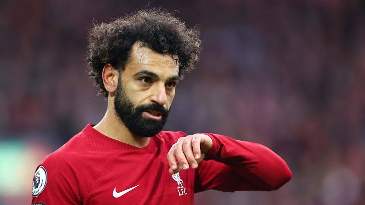 اعلامي سعودي يفجرها..محمد صلاح يخضع للكشف الطبي في اتحاد جدة خلال 48 ساعة