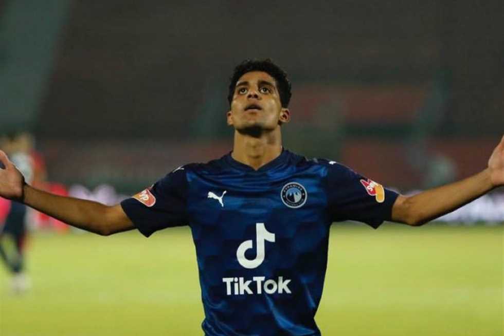 إبراهيم عادل لاعب بيراميدز