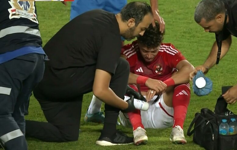 تحرك عاجل من الأهلي بعد إصابة إمام عاشور في مباراة الإسماعيلي