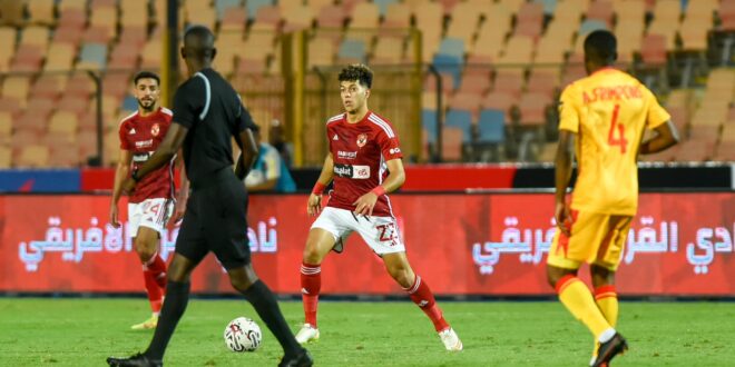 إمام عاشور لاعب الأهلي